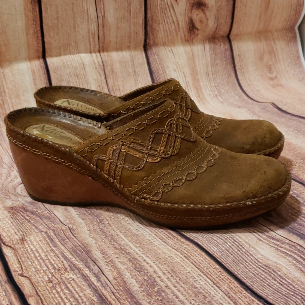 Clarks Artisan Clogs
